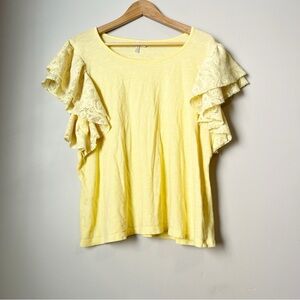 5/$25 🎀 Yellow Lace Sleeve Blouse